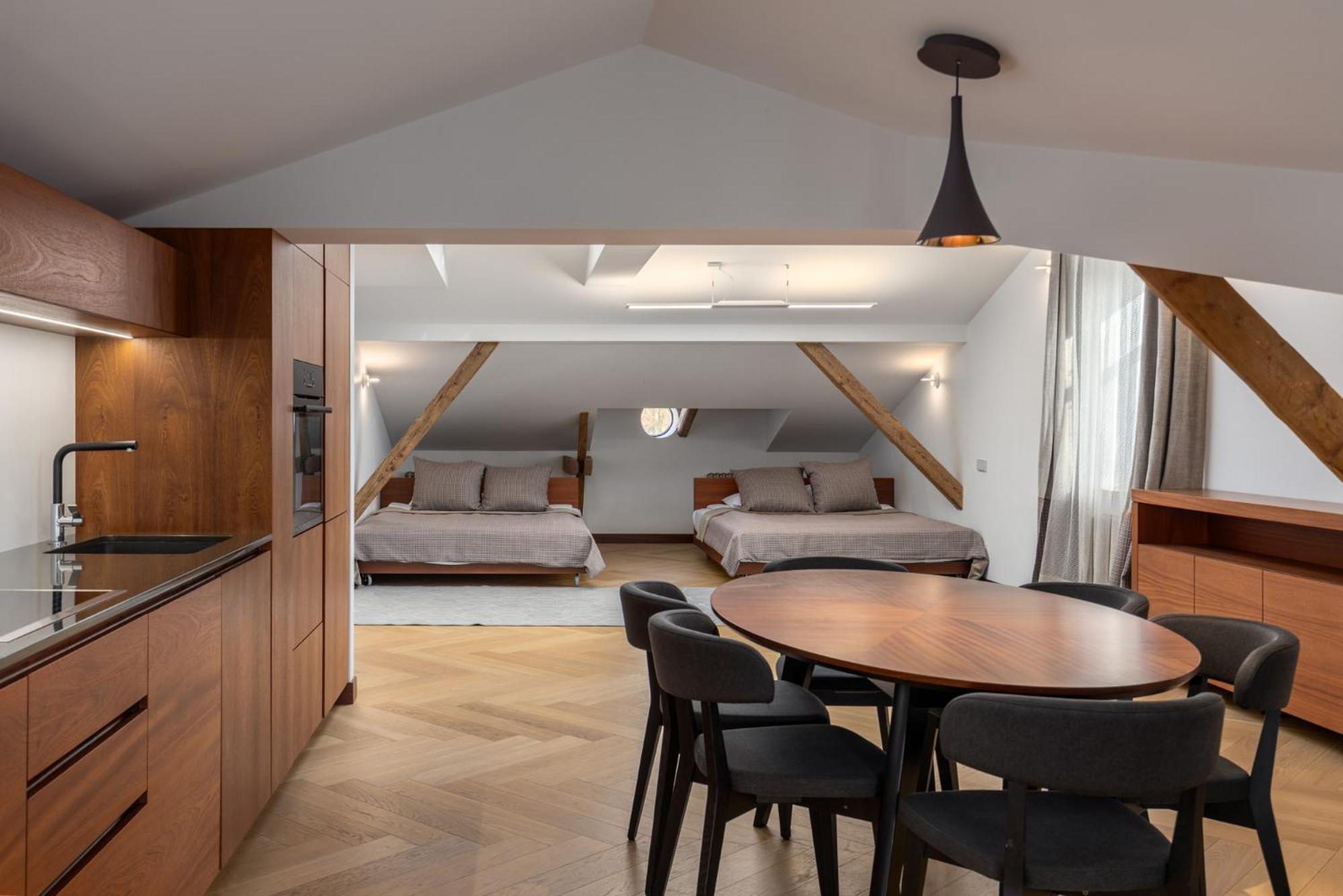 Roze Brivzemnieka Apartments Liepāja Exteriör bild
